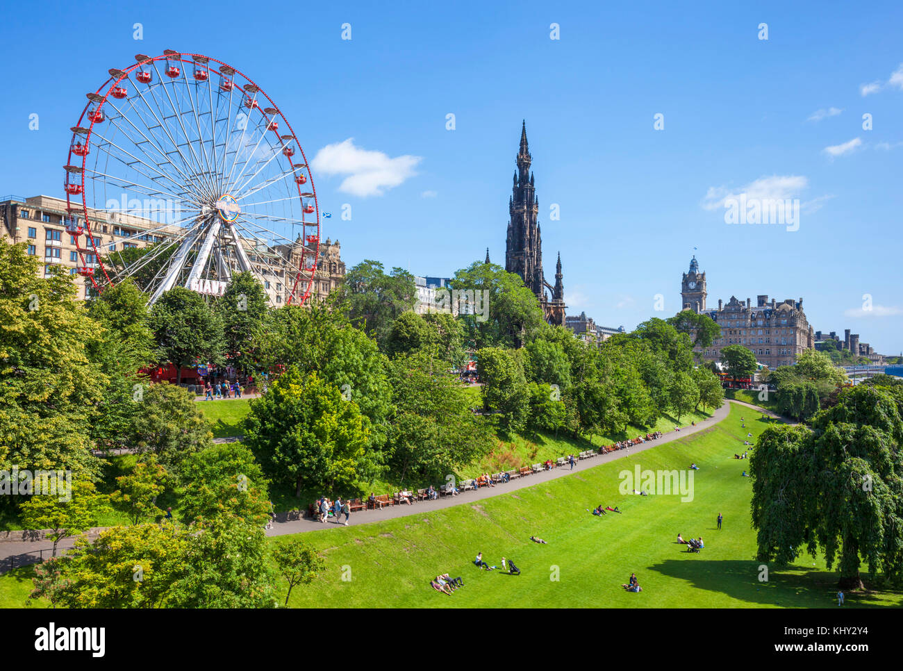 Edimburgo Scozia Edimburgo edinburgh city la ruota di Edimburgo Princes Street Gardens Princes street Edinburgh New Town Scozia UK GB Europa Foto Stock