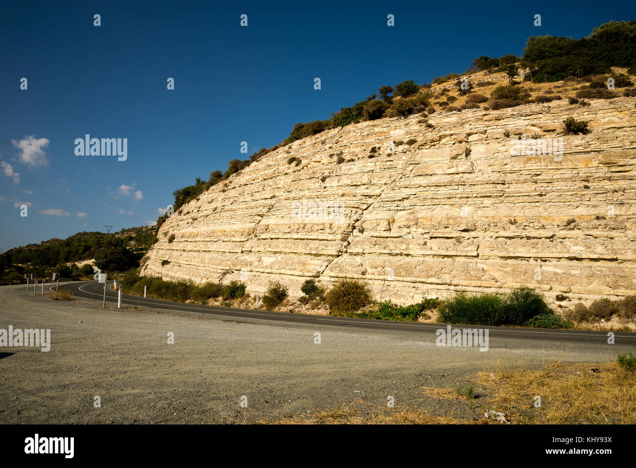 Una strada da limassol a platres mentre auto viaggiare in auto, Cipro centrale regione del vino Foto Stock