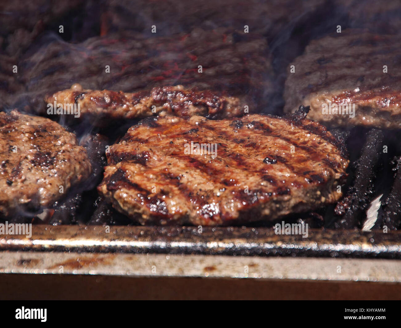 Hamburger alla griglia 1 bg 20090614 Foto Stock