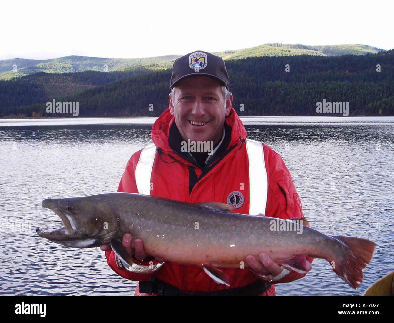 Pescatore pescato bull pesci trote salvelinus confluentus Foto Stock