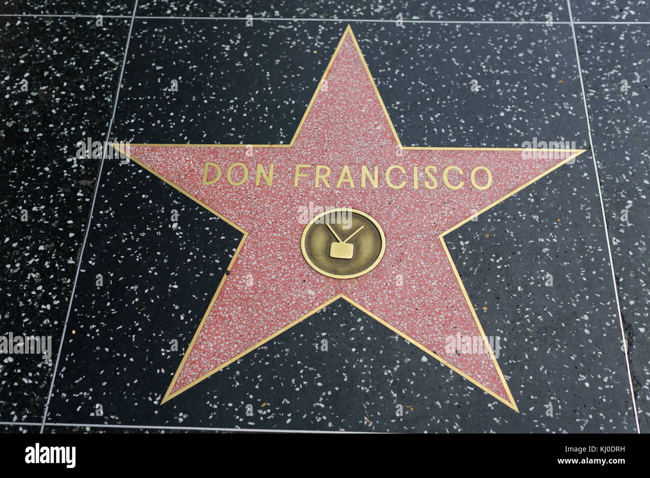 HOLLYWOOD, CA - DICEMBRE 06: Don Francisco stella sulla Hollywood Walk of Fame a Hollywood, California il 6 dicembre 2016. Foto Stock