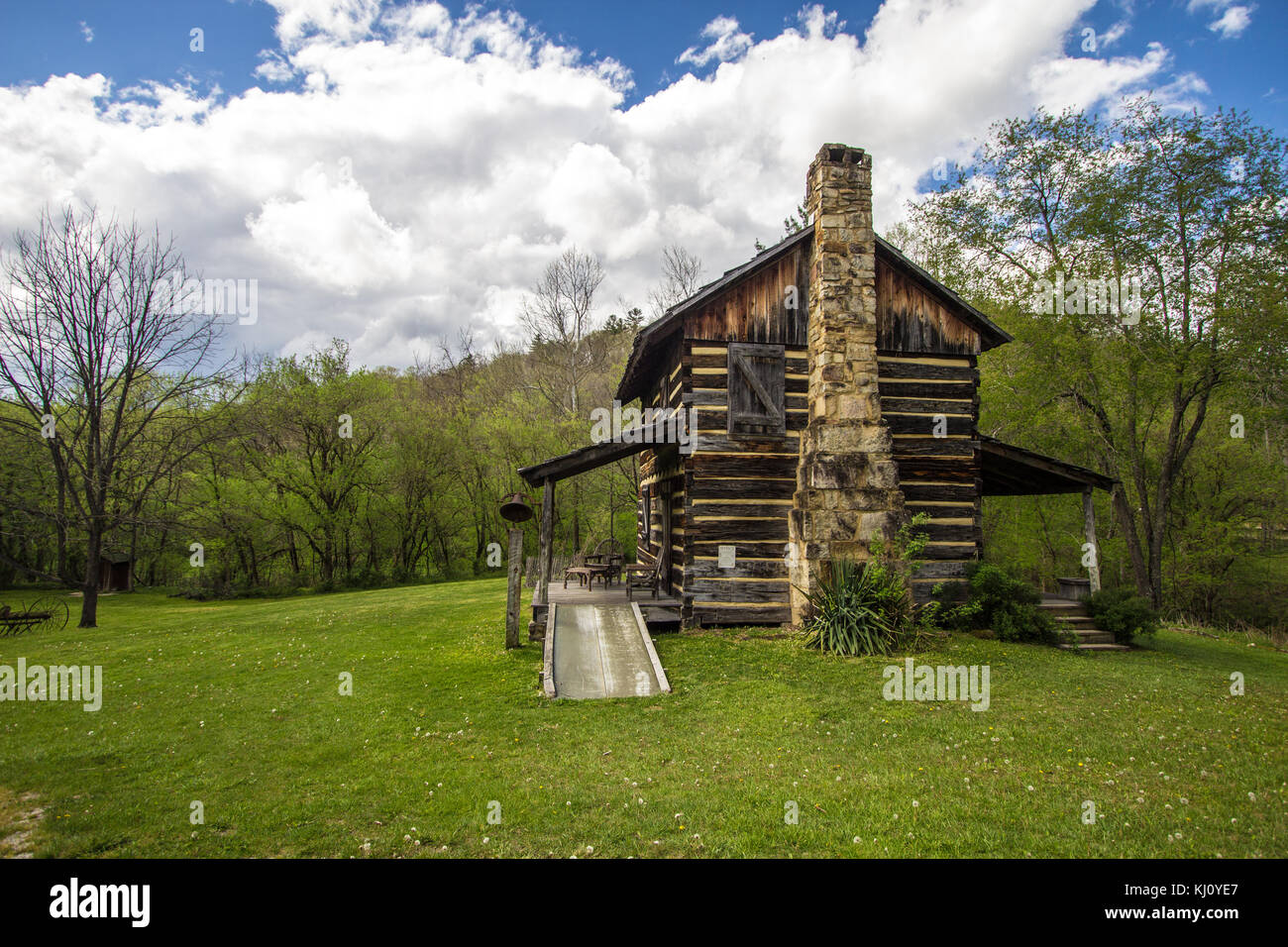 Registro storico di cabina su display al Gladie Centro Visitatori del Daniel Boone National Forest. Si tratta di un pubblico edificio di proprietà sul pubblico Parklands. Foto Stock