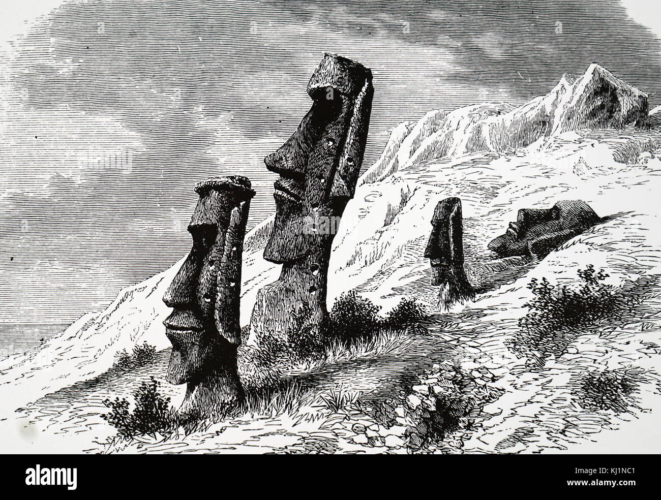 Incisione raffigurante il moai la monoliticità di figure umane scolpite dal Rapa Nui persone sull'Isola di Pasqua. Datata del XIX secolo Foto Stock