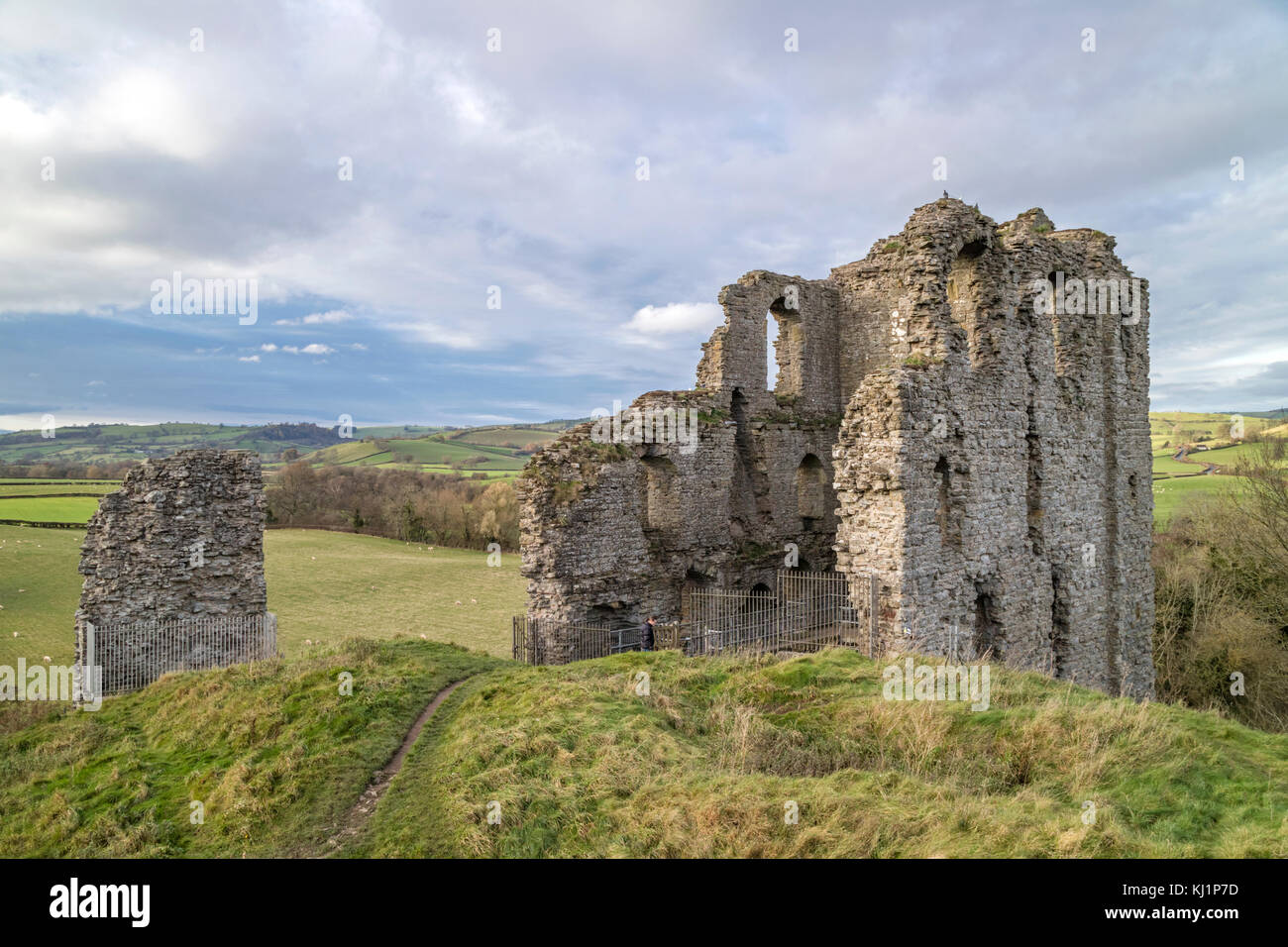 Il castello di Clun, Clun, in Shropshire Hills ANOB, Shropshire, Inghilterra, Regno Unito Foto Stock