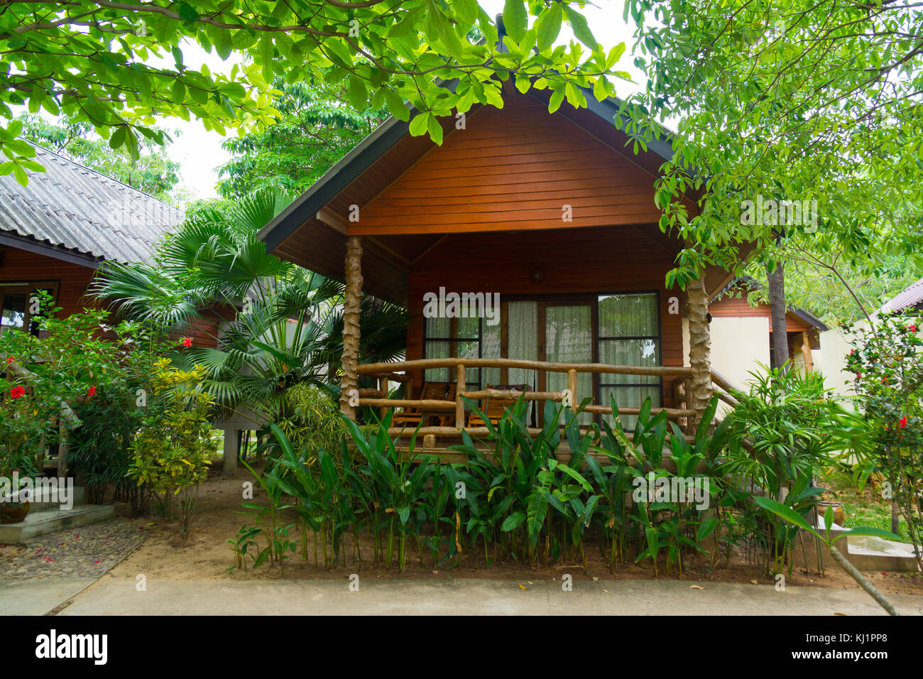 Bungalow nel resort tropicale Foto Stock