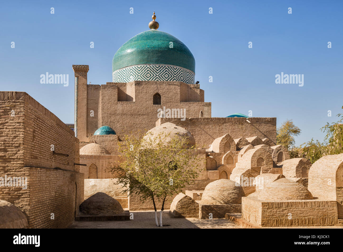 Antica cripte in corrispondenza delle pareti di pakhlavan mahmud complesso architettonico, khiva, Uzbekistan Foto Stock