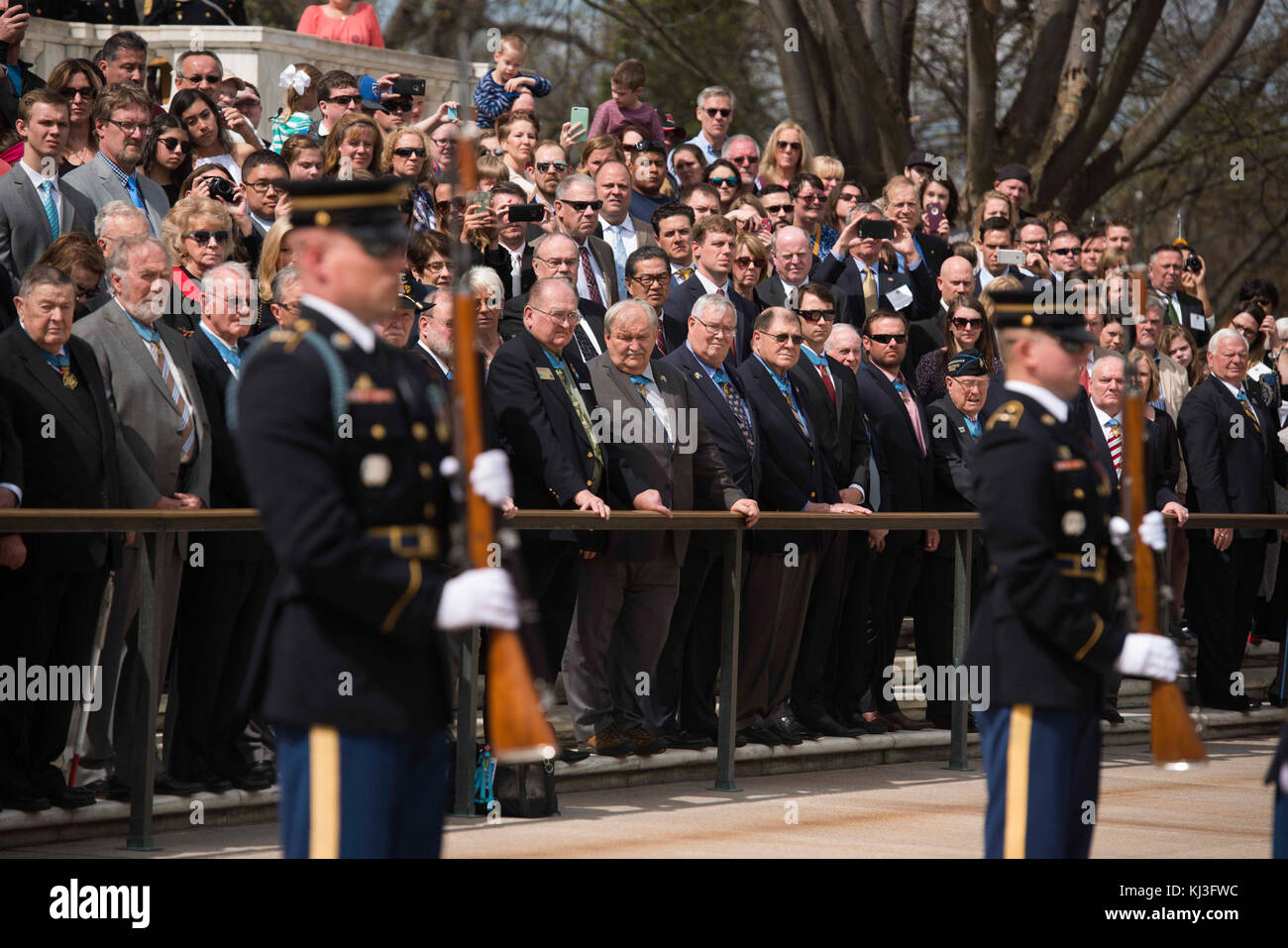 Medal of Honor giorno presso il Cimitero Nazionale di Arlington (25491746934) Foto Stock