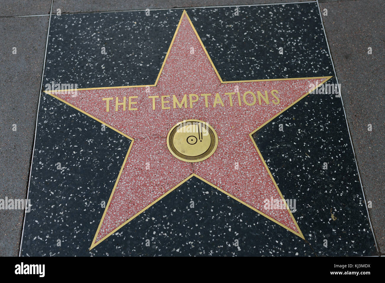 HOLLYWOOD, CA - DICEMBRE 06: The Temptations star on the Hollywood Walk of Fame a Hollywood, California, il 6 dicembre 2016. Foto Stock