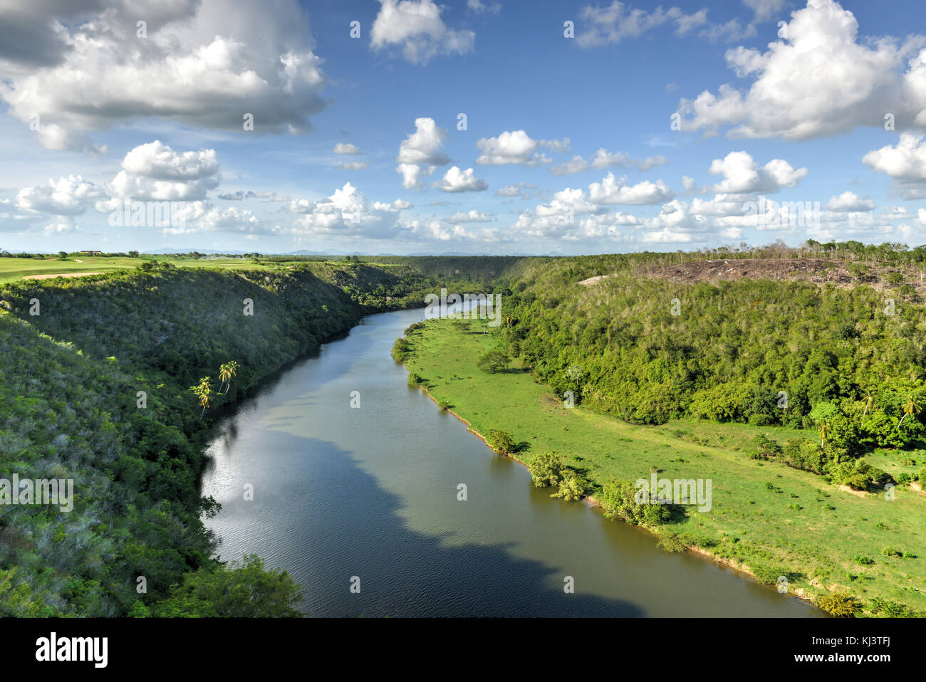Tropical fiume Chavon nella Repubblica dominicana Foto Stock