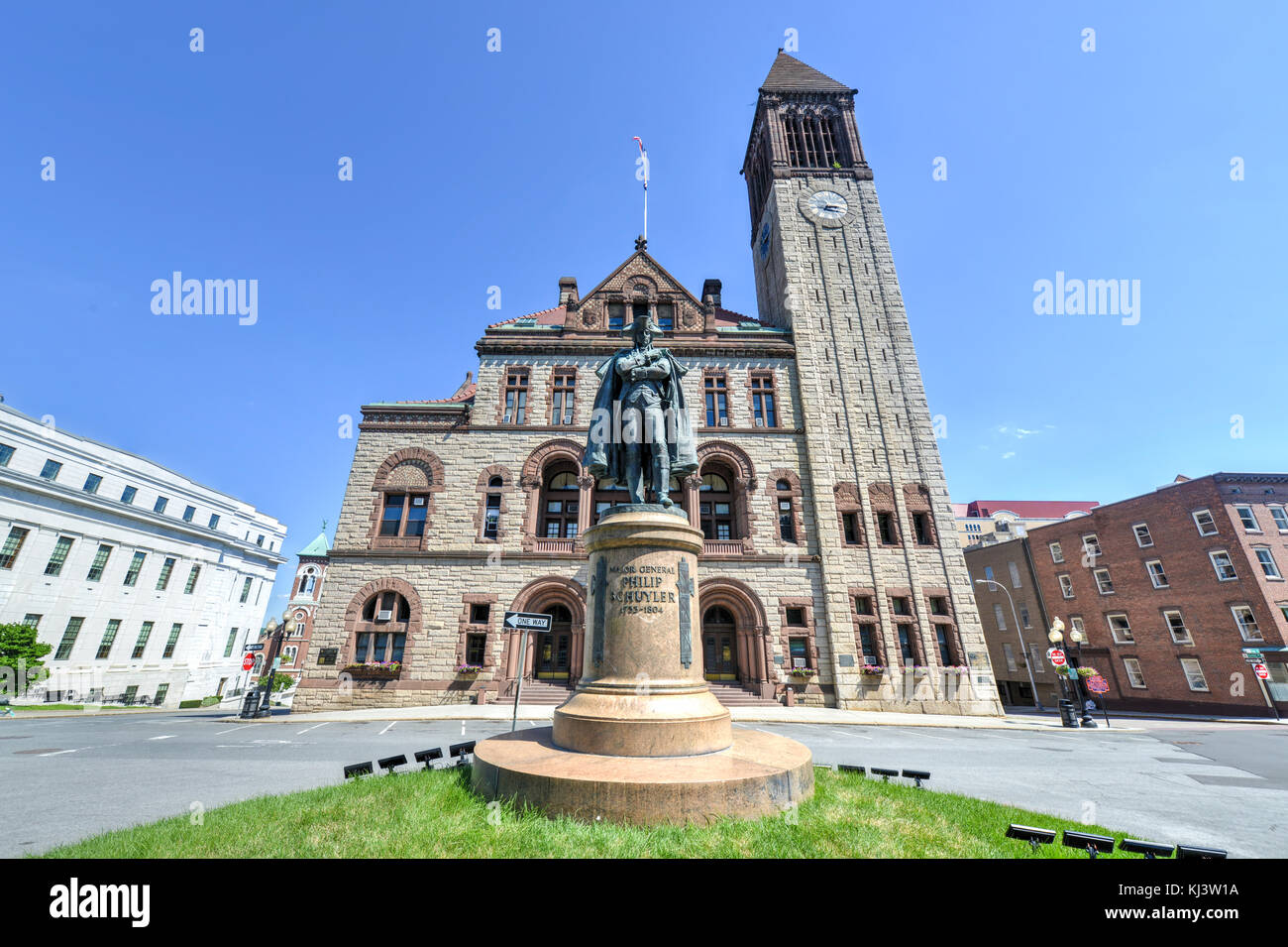 Monumento a John Philip Schuyler davanti alla città di Albany hall. rivoluzionaria americana funzionario che ha servito in la guerra di indiano e francese. Foto Stock