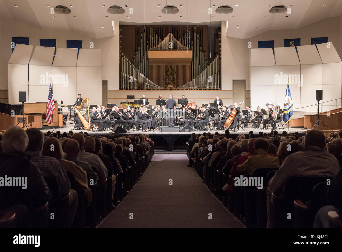 La Navy Band Visit Rock Island è un evento in cui la U.S. Navy Band suonò per la comunità locale di Rock Island. L'evento è stato un esempio di sensibilizzazione militare attraverso la musica, promuovendo l'impegno pubblico con le forze armate. Foto Stock