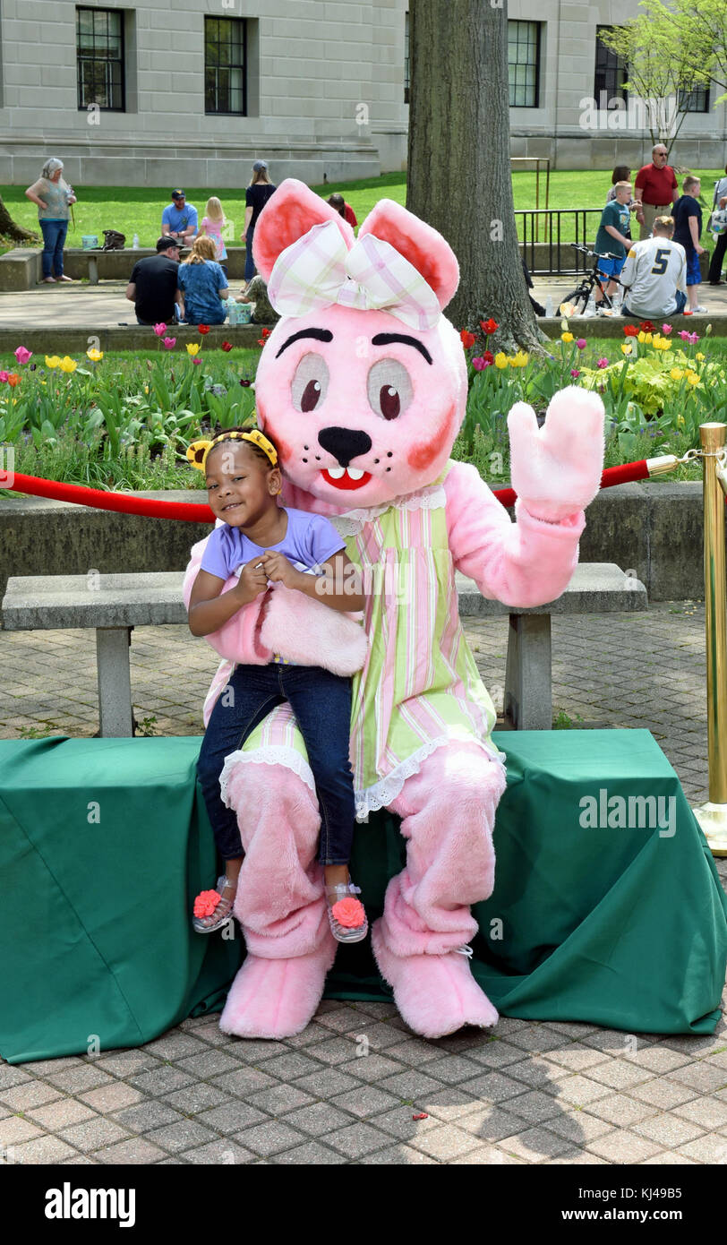 Una fotografia di Jim Justice, che probabilmente mostra il suo coinvolgimento nella leadership militare o civica, con un riferimento al DSC 3513. Foto Stock