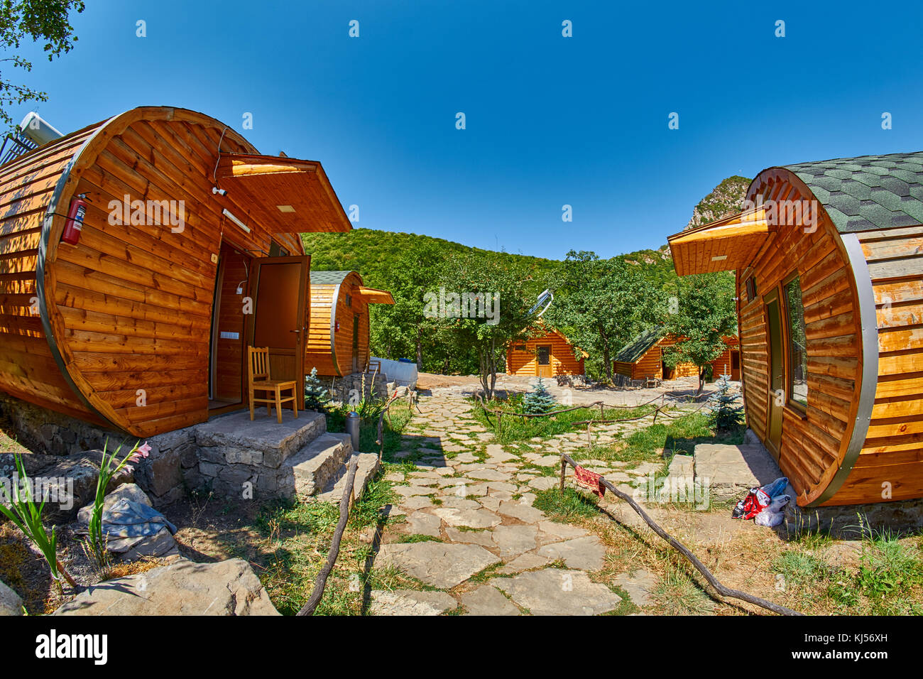 Halidzor, Armenia - 03 agosto 2017: harsnadzor eco resort cottages vicino al monastero di tatev Foto Stock