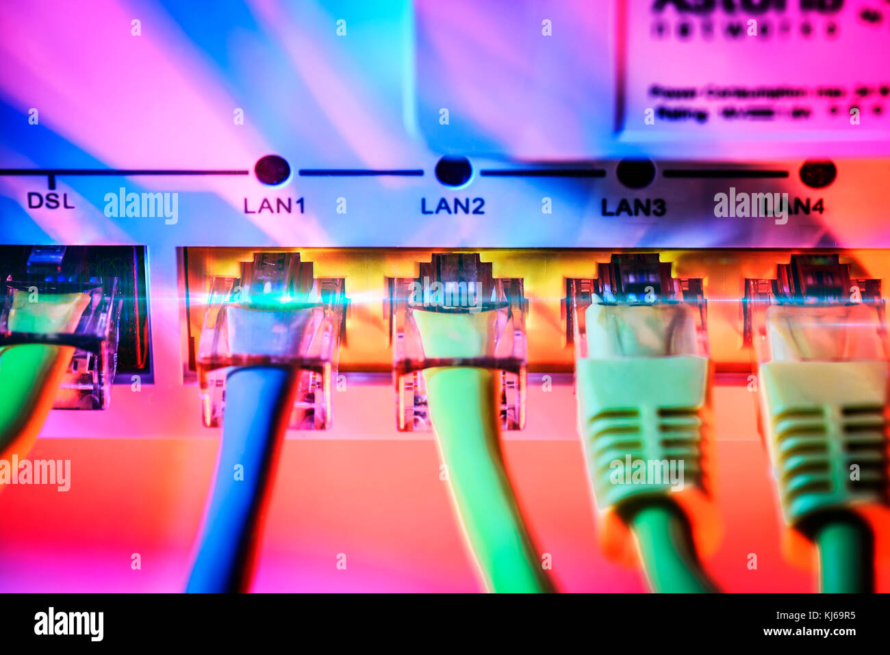 Internet via cavo, internet ad alta velocità e accesso a internet a banda larga Foto Stock