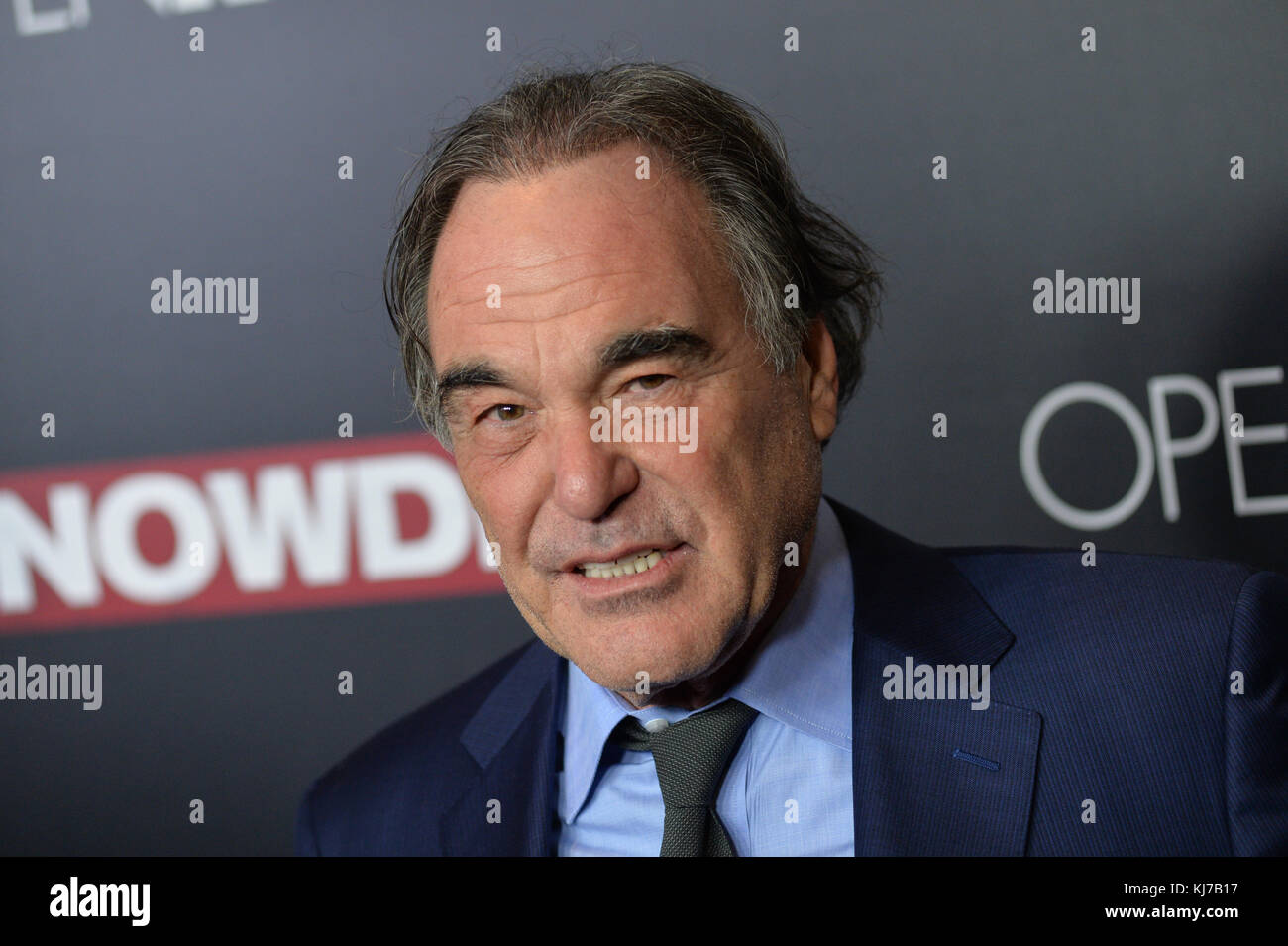 Il regista Oliver Stone partecipa alla prima di New York di 'Stowden' presso AMC Loews Lincoln Square il 13 settembre 2016 a New York City. Foto Stock