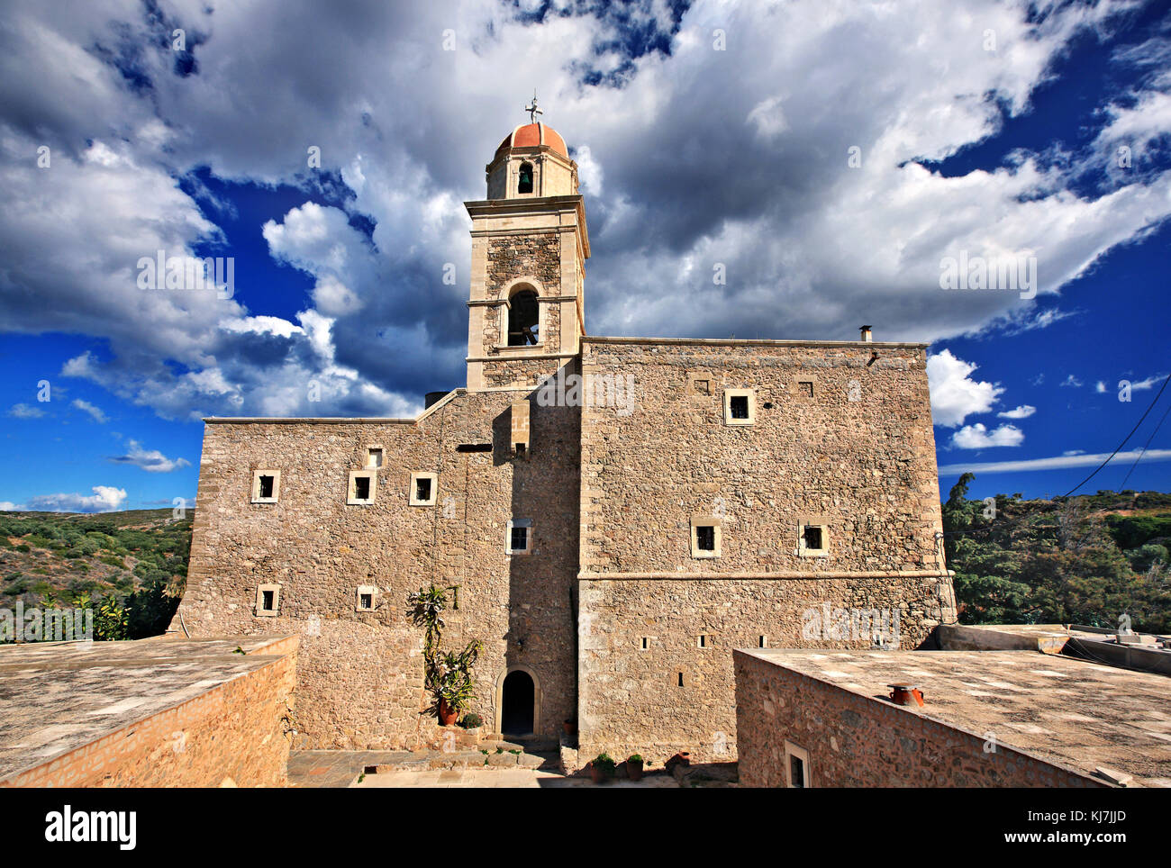 Monastero di Toplou, vicino alla famosa spiaggia di Vai, Sitia, Prefettura di Lasithi, Creta, Grecia. Foto Stock