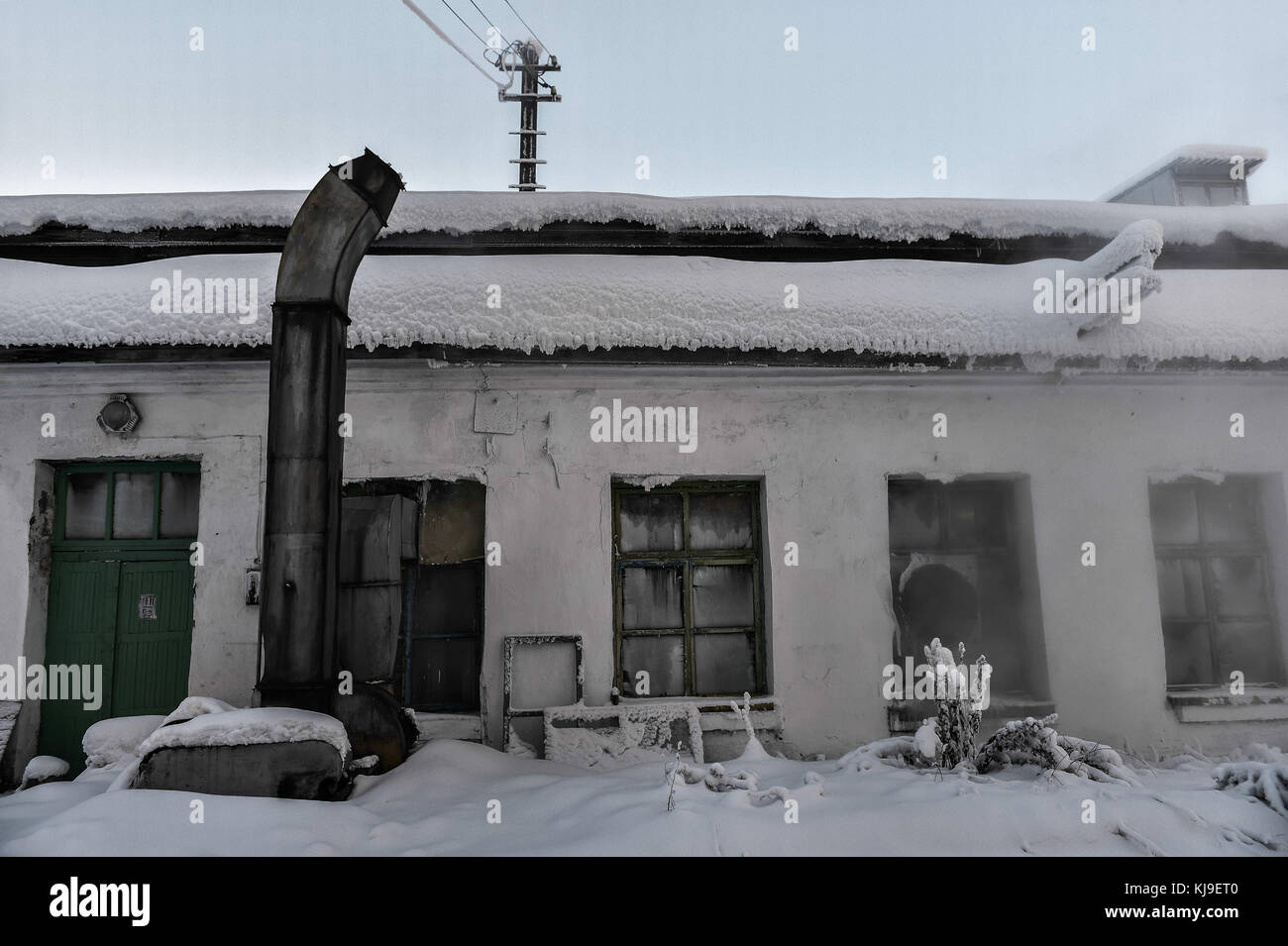 6 dicembre 2016 - syktyvkar, Repubblica di Komi, Russia - questa è la fabbrica dove gli stivali di feltro sono prodotte..la produzione delle tradizionali calzature russo di lana a lana vylgort fabbrica calzature. La lana vylgort fabbrica di calzature è stata la produzione di calzature per oltre 75 anni. (Credito immagine: © sergey parshukov/sopa via zuma filo) Foto Stock