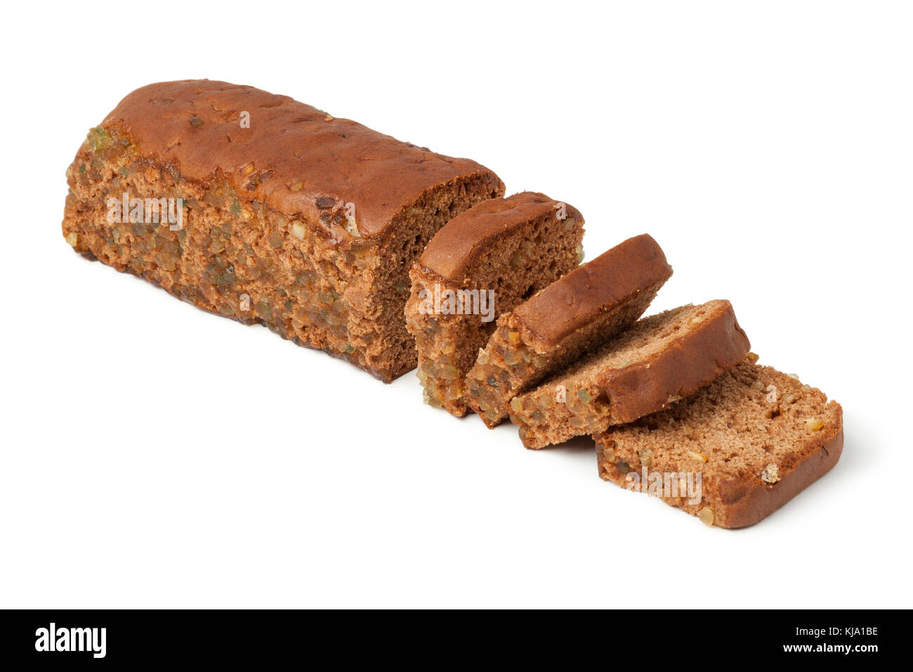 Tipico olandese pane con spezie con succade, zenzero, cannella, noce moscata e chiodi di garofano realizzato nella provincia di Friesland su sfondo bianco Foto Stock