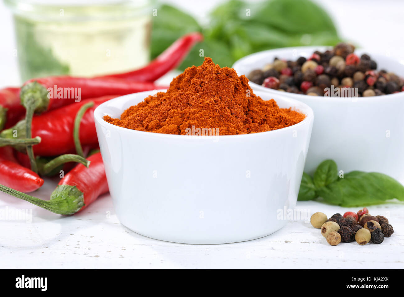 La paprica in polvere Spicy Red Hot Chili Peppers chili di cottura Ingredienti spice Foto Stock