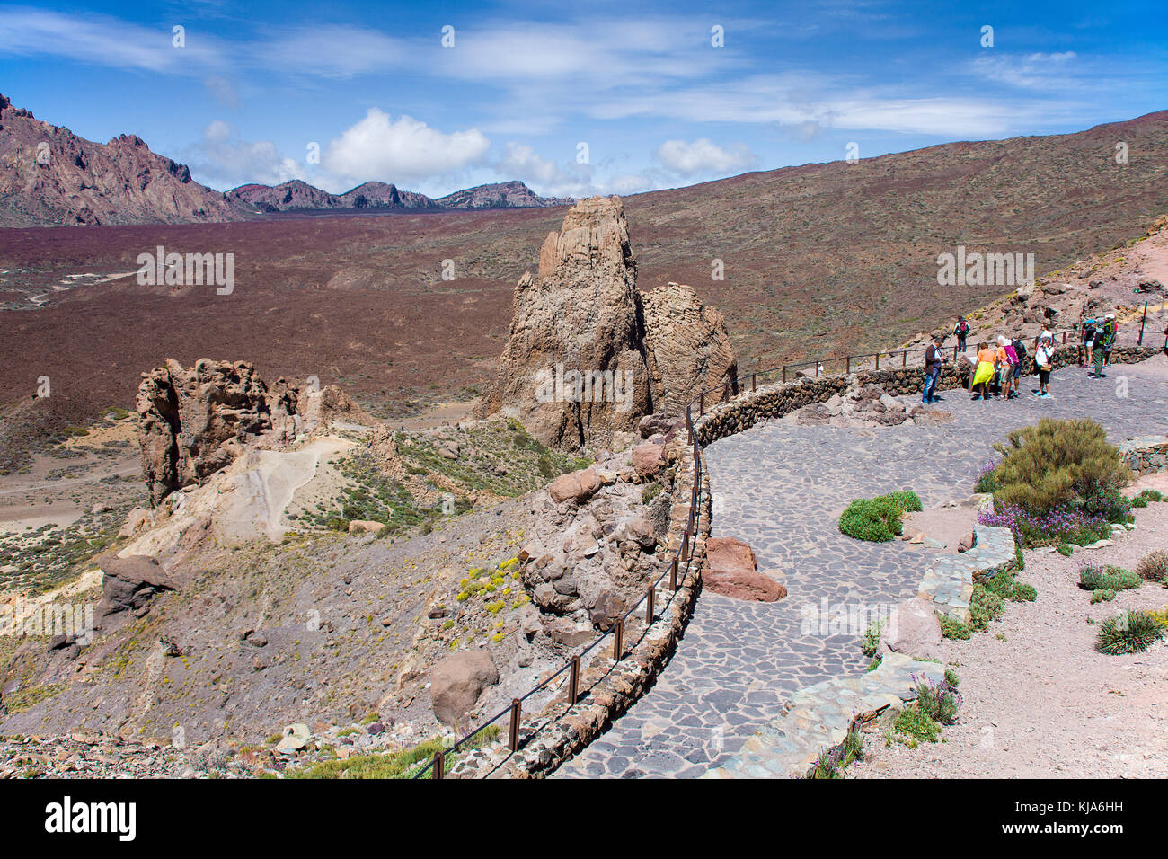 Punto di vista a Roques de Garcia, vista sulla pianura del Canada, il Teide nationalpark, sito patrimonio mondiale dell'unesco, isola di Tenerife, Isole canarie, Spagna Foto Stock