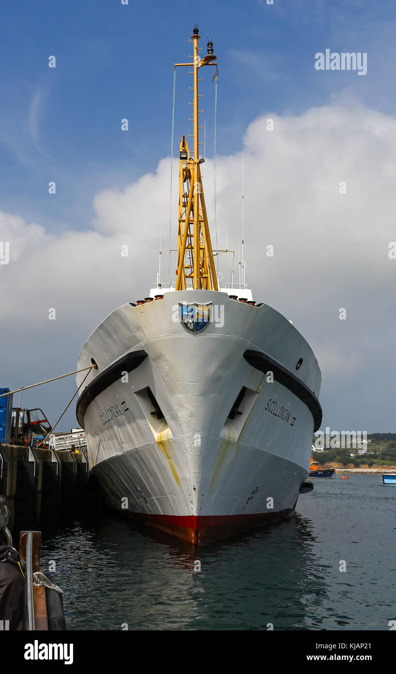 Il Scillonian III ferry boat in Santa Maria del porto di St. Mary's, isole Scilly, Cornwall, Regno Unito Foto Stock