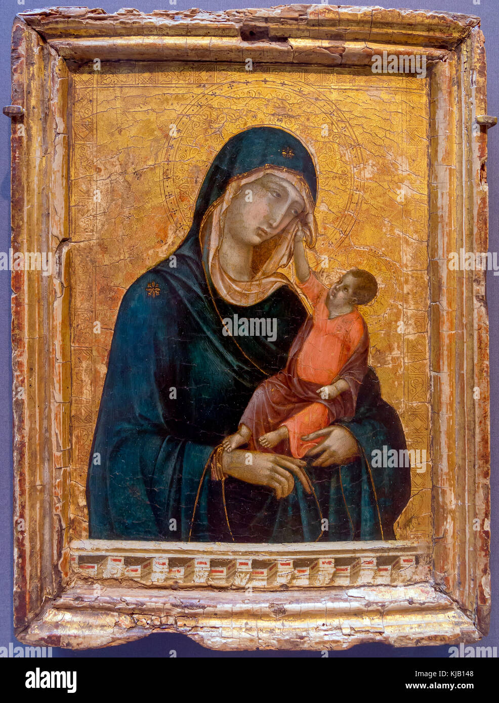 Madonna col Bambino di Duccio di Buoninsegna, circa 1300, Metropolitan ...