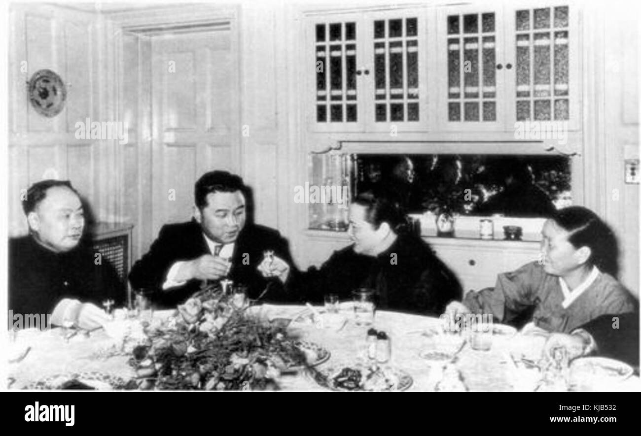 Soong Ching Ling e Kim Il Sung Foto Stock
