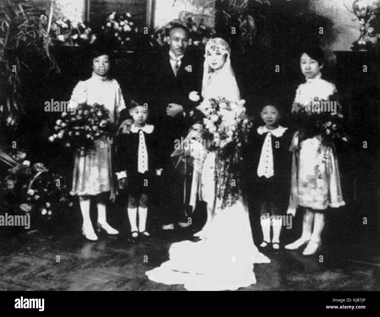 1927 Chiang Soong wedding photo3 Foto Stock