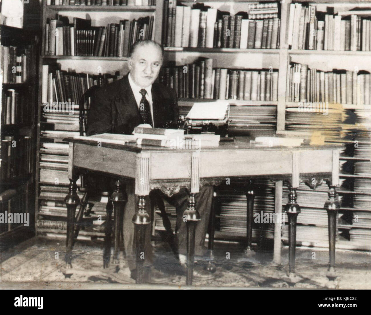 Giacobbe Eisenberg nella sua libreria musicale Foto Stock