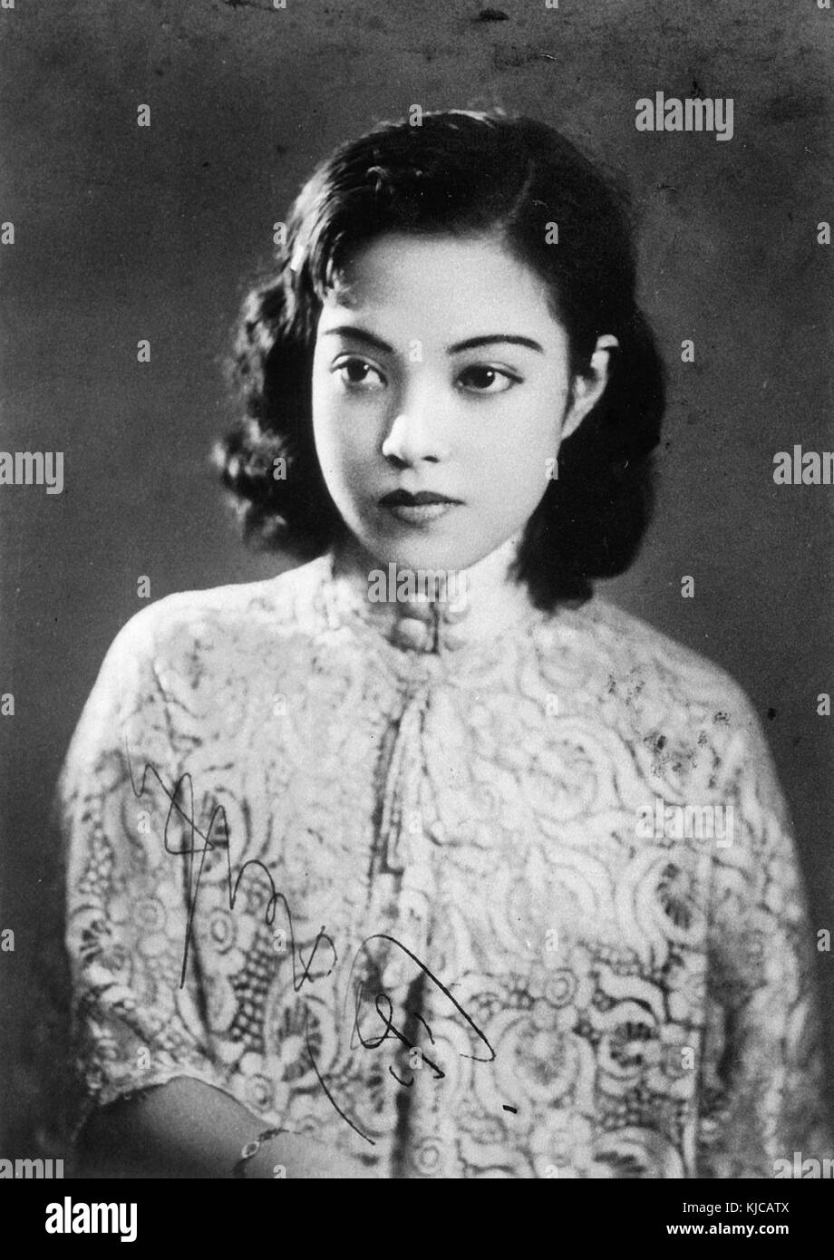 Yoshiko yamaguchi immagini e fotografie stock ad alta risoluzione - Alamy
