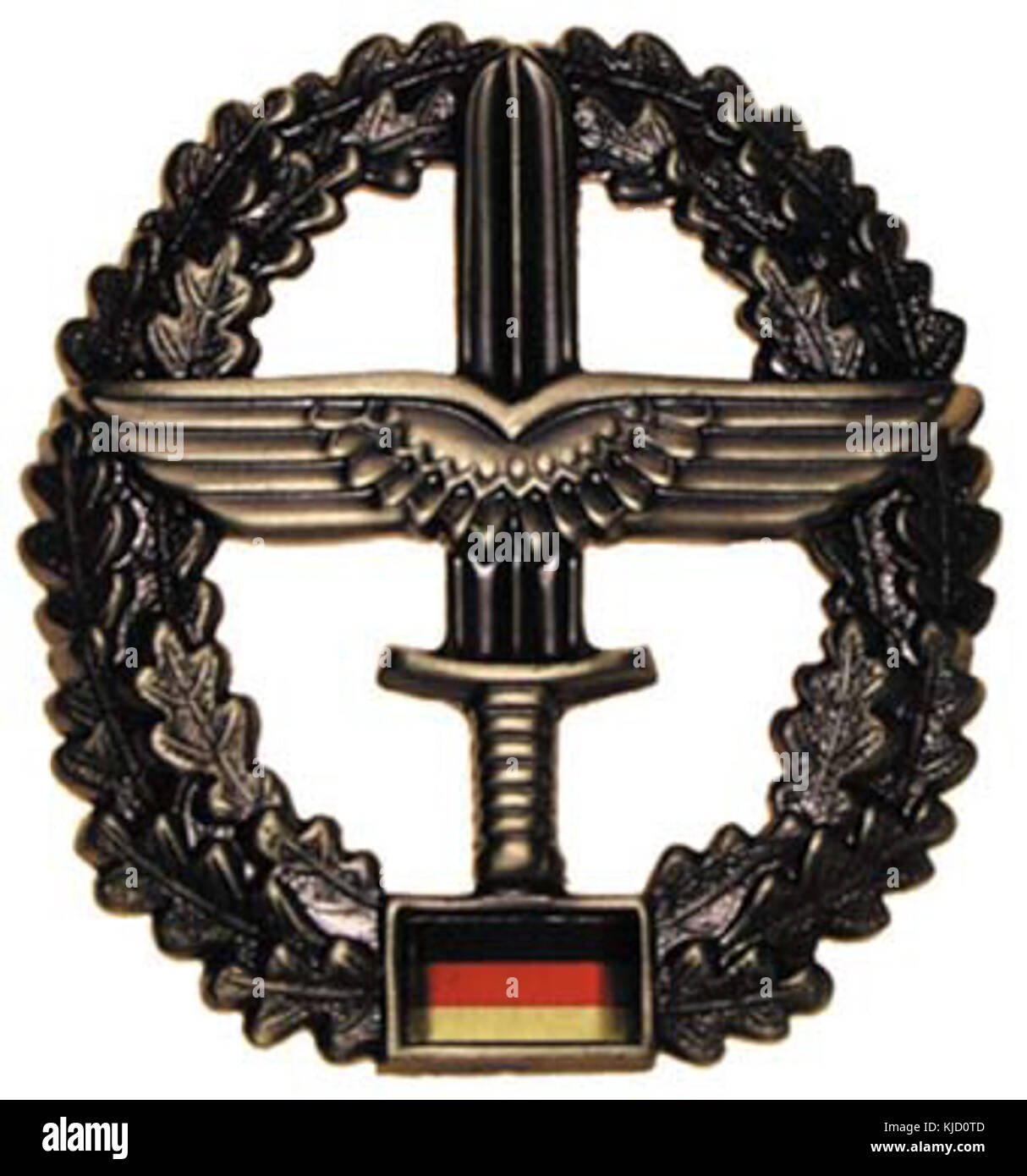 Questa immagine raffigura una fotografia in bianco e nero del Barettabzeichen Heeresflieger, un distintivo militare tedesco indossato dagli aviatori dell'esercito. Foto Stock Questa immagine raffigura una fotografia in bianco e nero del Barettabzeichen Heeresflieger, un distintivo militare tedesco indossato dagli aviatori dell'esercito. Foto Stock