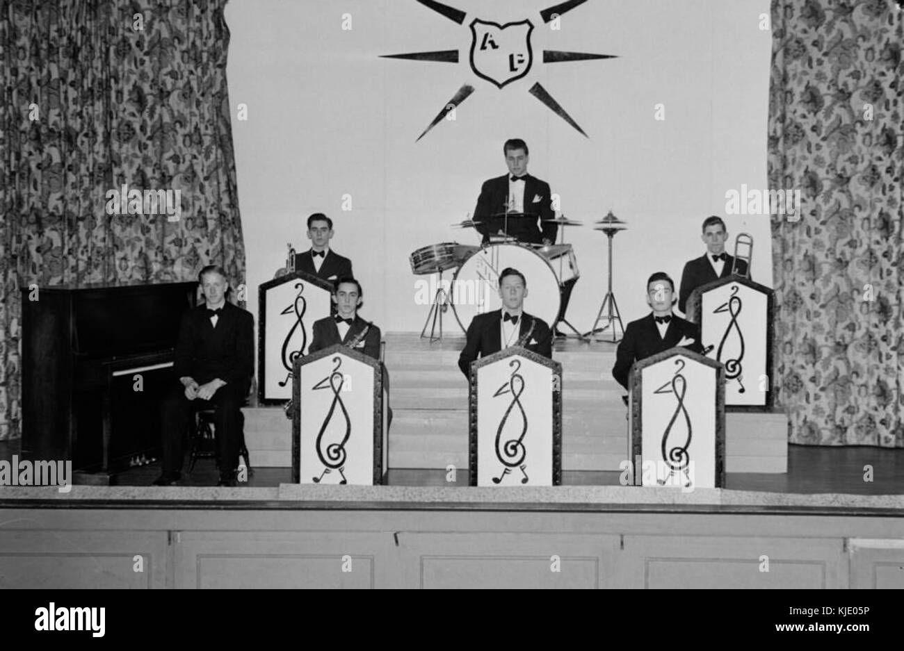 Gruppo. Montreal West High School Orchestra (danza) BAnQ P48S1P06938 Foto Stock