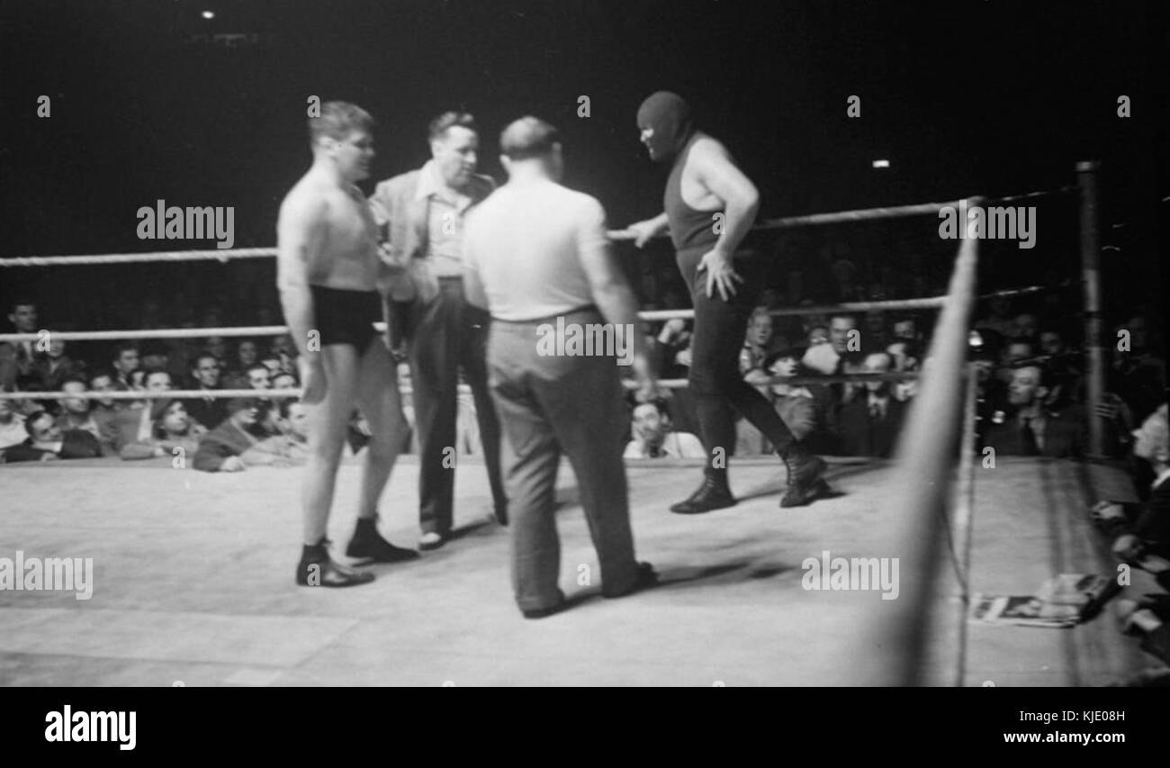 Wrestling. Robert... la maschera verde BAnQ P48S1P07329 Foto Stock