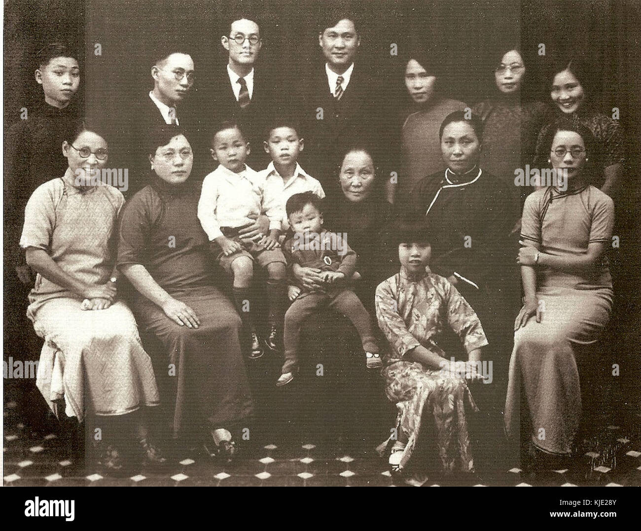 Liao Chong Zheng e famiglia, circa 1934 Foto Stock
