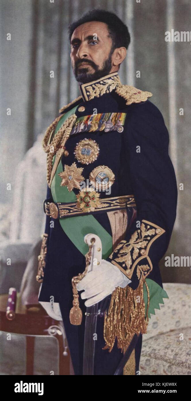 Haile Selassie in abito completo Foto Stock