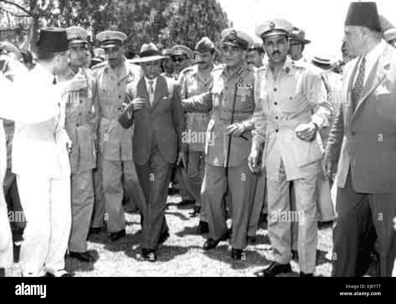 Abdel Nasser e Rivoluzione compagni ricevono il primo ministro Jawaharlal Nehru di India 03 Foto Stock
