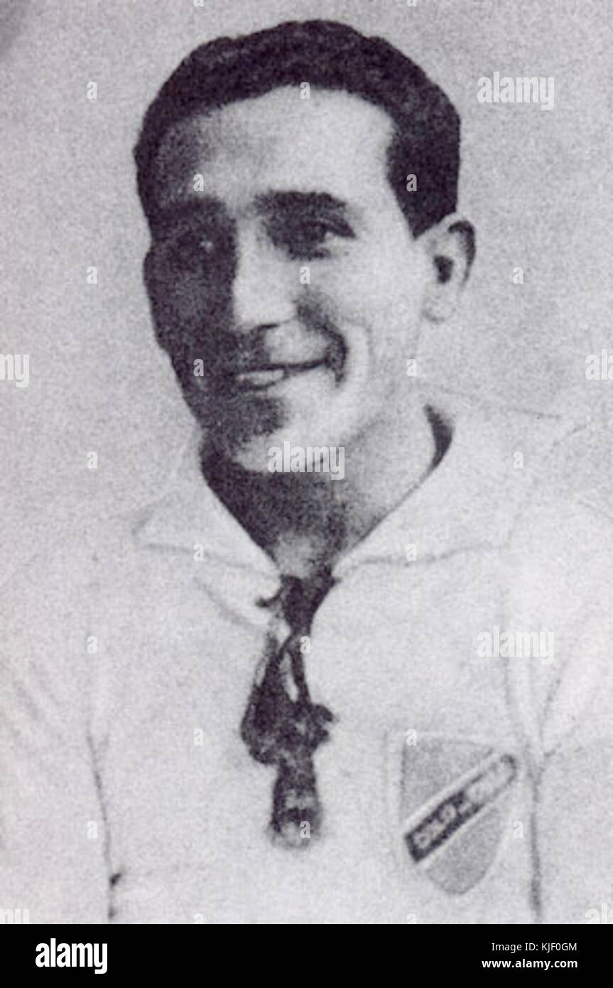 David Arellano è stato un famoso calciatore cileno, noto per il suo atletismo e contributi allo sport del calcio in Cile. Foto Stock