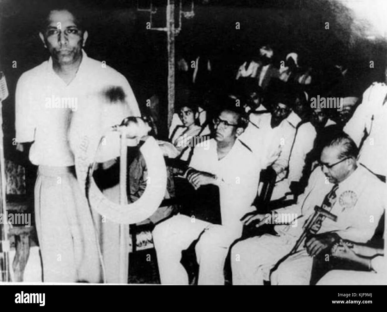 Il dott. Babasaheb Ambedkar in uno dei suoi incontri Foto Stock