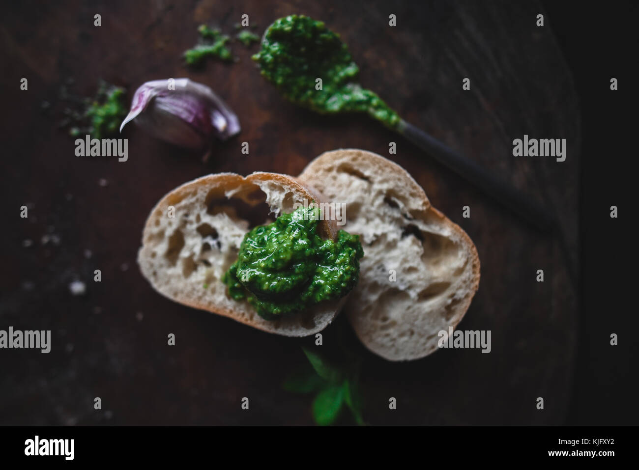 Pesto fatto in casa Foto Stock