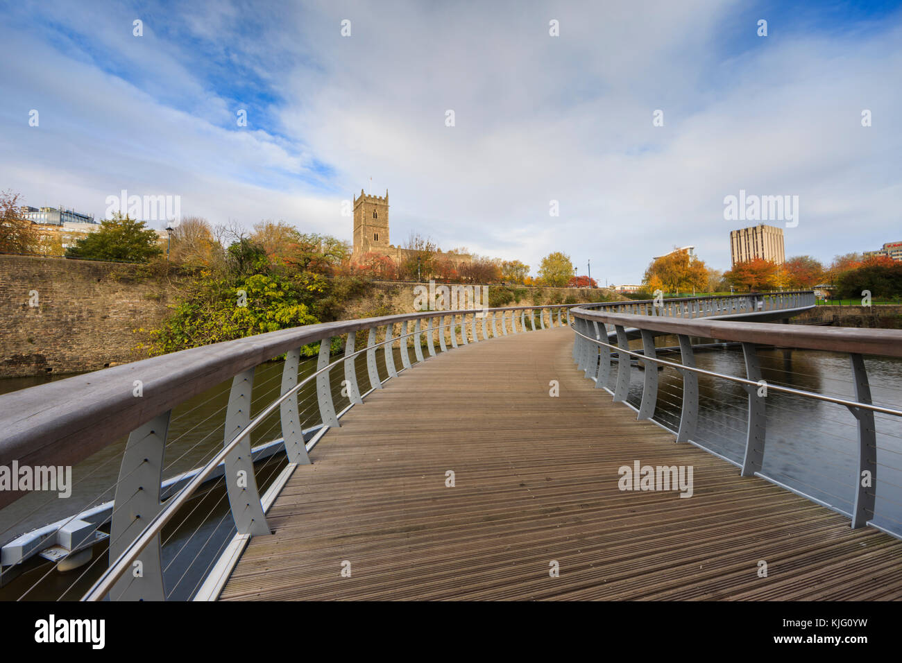 Una vista lungo il ponte del castello, bristol. Foto Stock