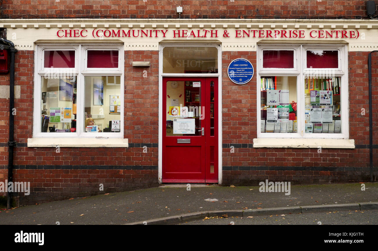 CHEC (Community Health & Enterprise Centre) patrimonio con targa blu, Madeley, Telford, Shropshire, Inghilterra, Regno Unito. Foto Stock