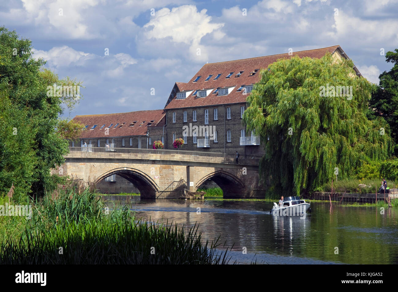 Great Ouse presso old town bridge huntingdon cambridgeshire Foto Stock