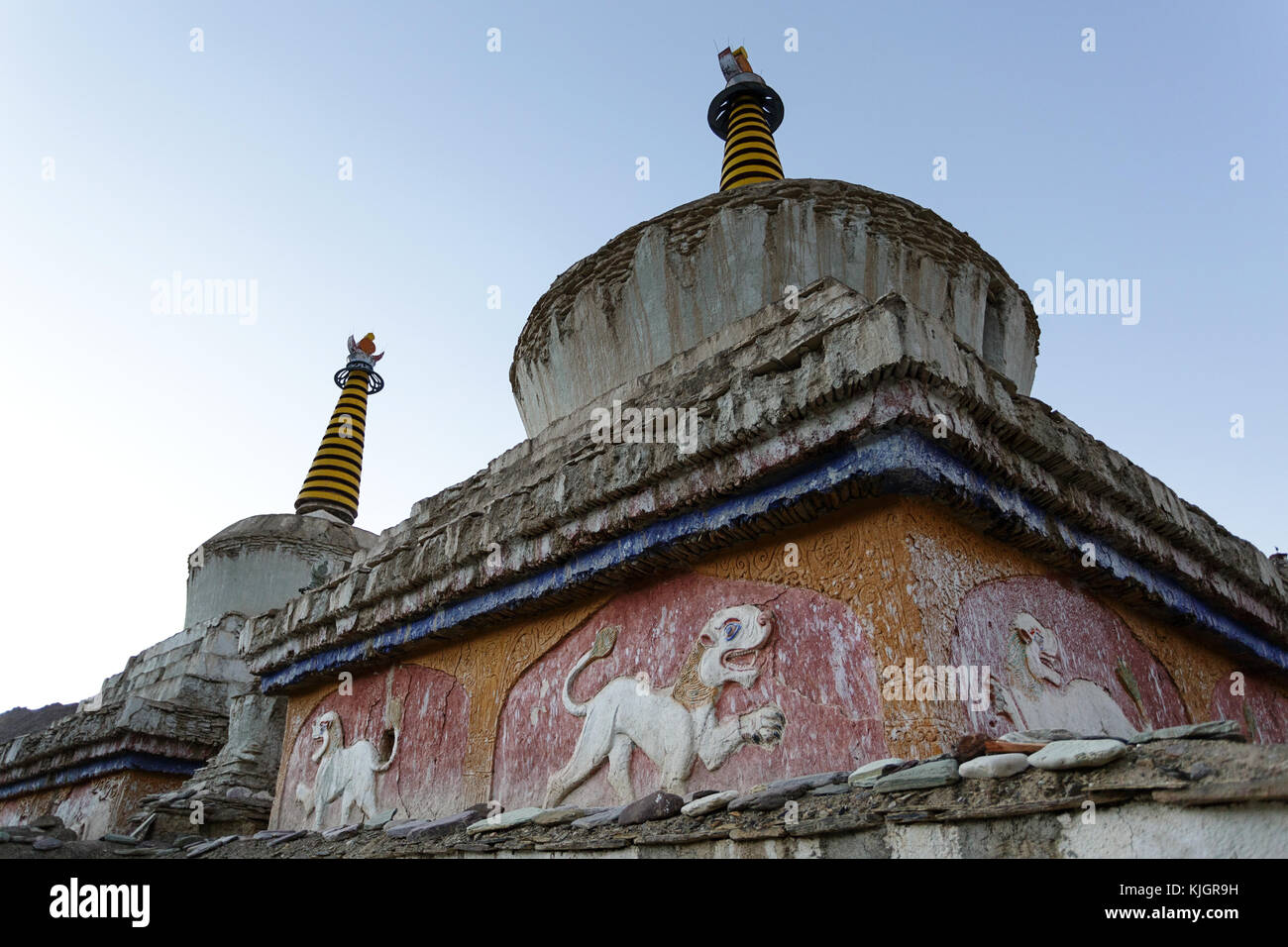 Dettagli di stupa al monastero di Lamayuru, Ladakh, Jammu e Kashmir in India. Foto Stock
