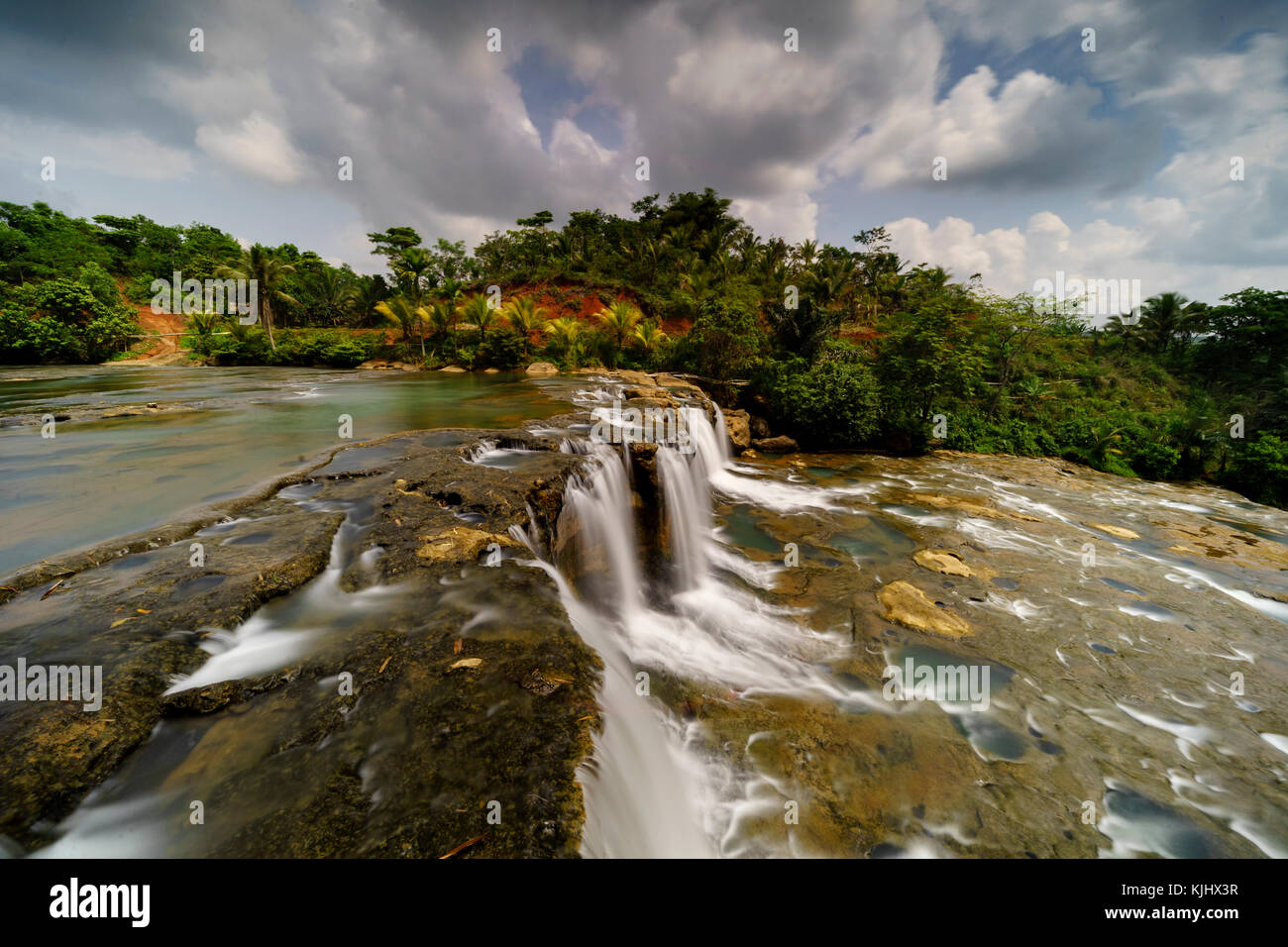 Cascata, Curug Dengdeng, Tasikmalaya, West Java, Indonesia Foto Stock