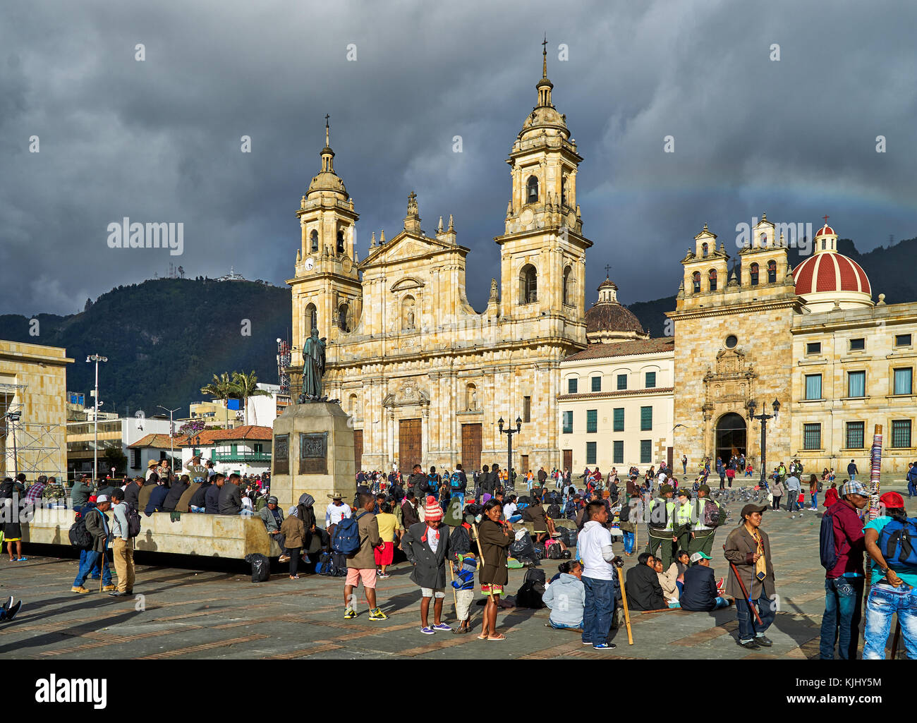 La cattedrale e Plaza de Bolivar, Bogotà, Colombia, Sud America Foto Stock