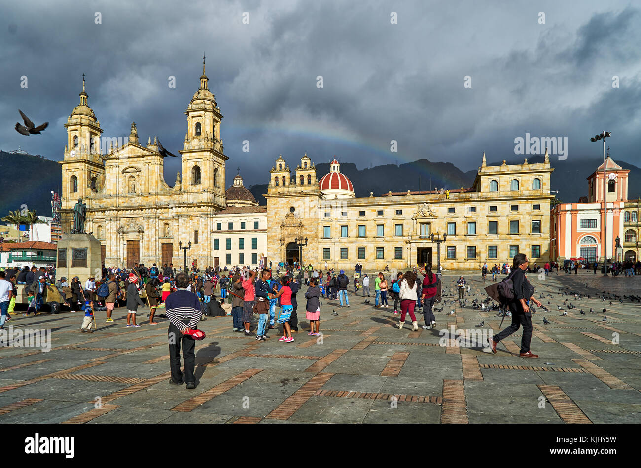 La cattedrale e Plaza de Bolivar, Bogotà, Colombia, Sud America Foto Stock