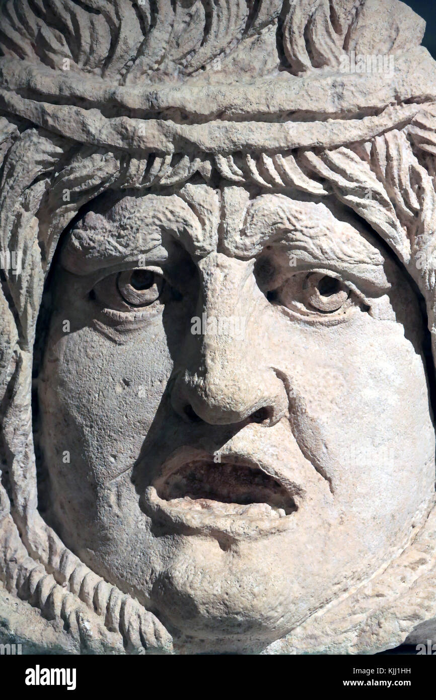 Genius. Torace. Museo della civiltà gallo-romana Fourvere. Lione. La Francia. Foto Stock