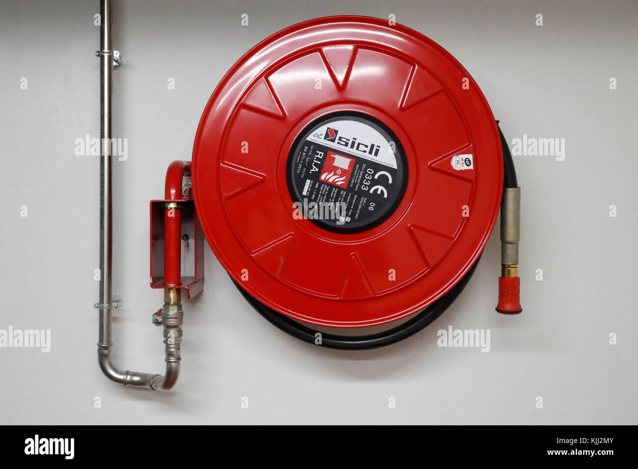 Fire tubo attaccato alla pipeline in Hotel. La Francia. Foto Stock