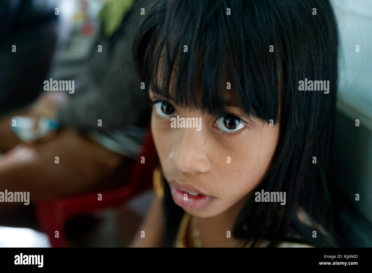 Free health clinic gestito dalle Suore Francescane Missionarie di Maria. La minoranza etnica bambino. Dalat. Il Vietnam. Foto Stock