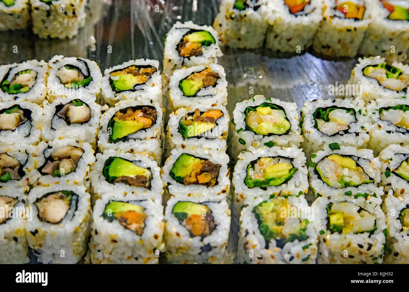 Sushi in vendita su un mercato -shot close up in orizzontale Foto Stock